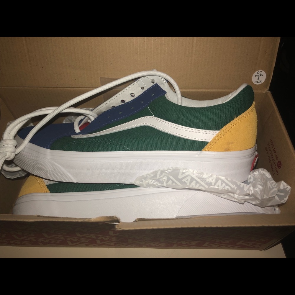 NOT FOR SALE. Brand new.